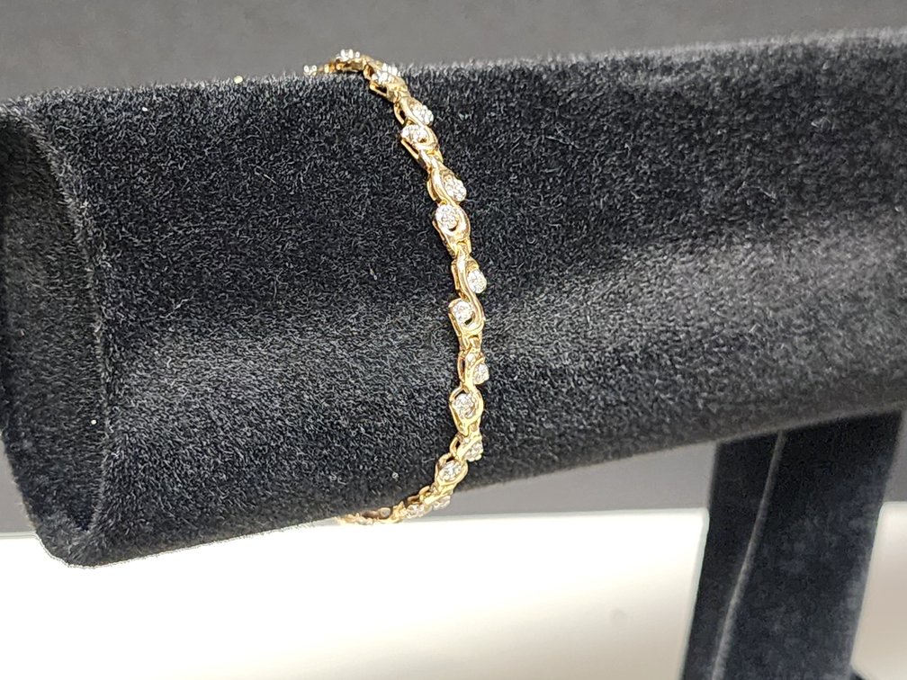 10K Tennis Bracelet 