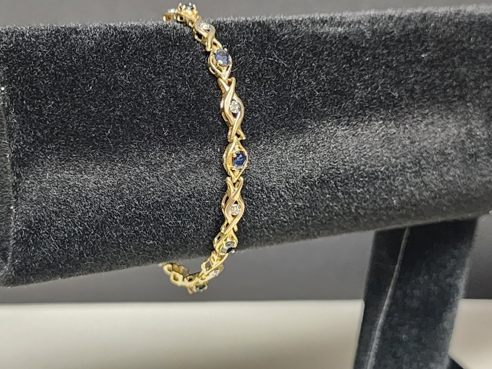 10K Diamond/Sapphire Bracelet 