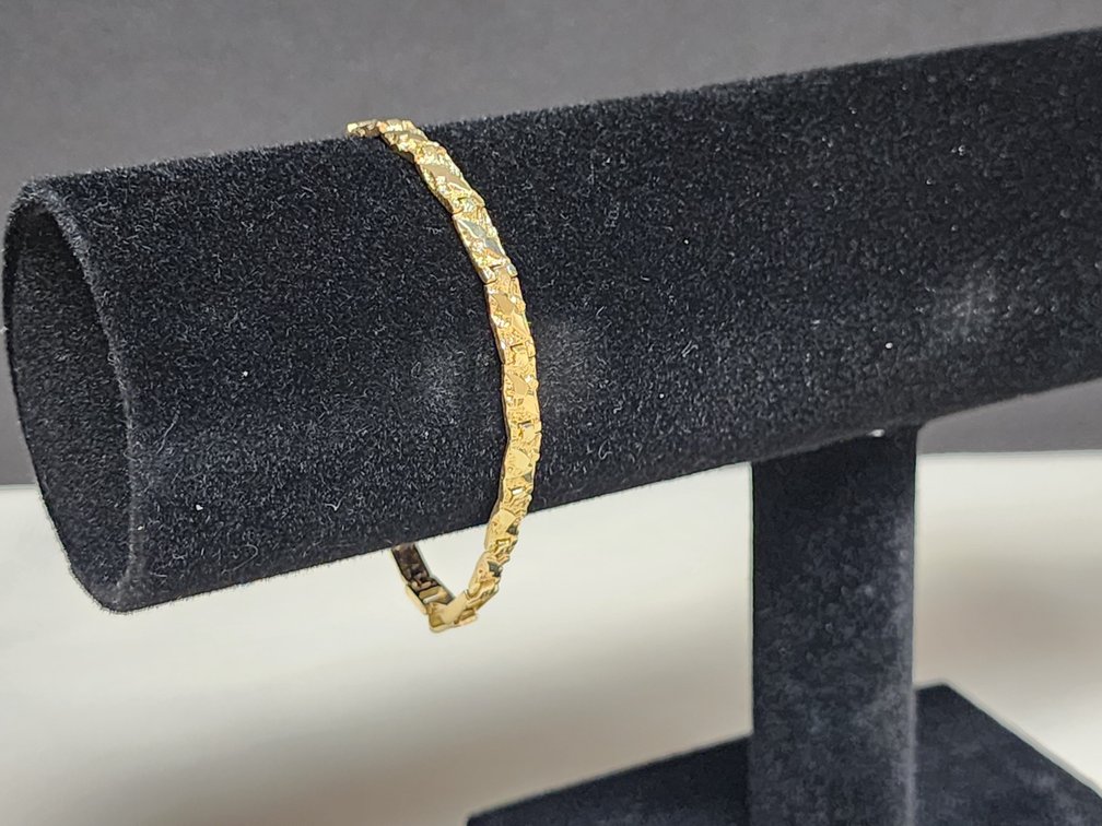10K Gold Bracelet 