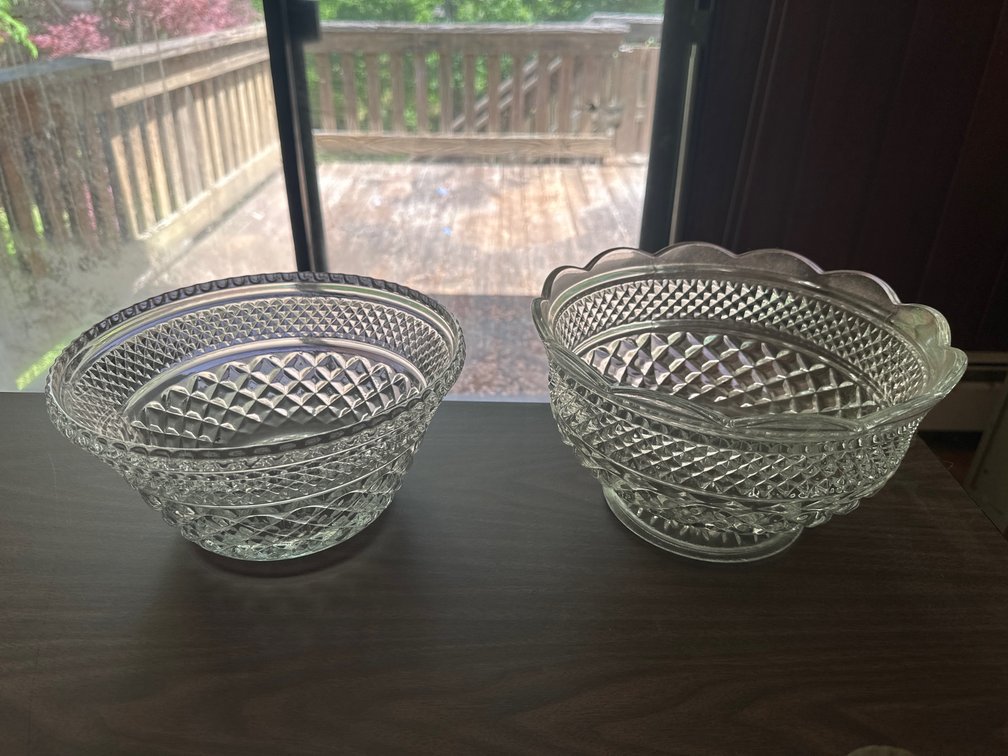 Glass Bowls 