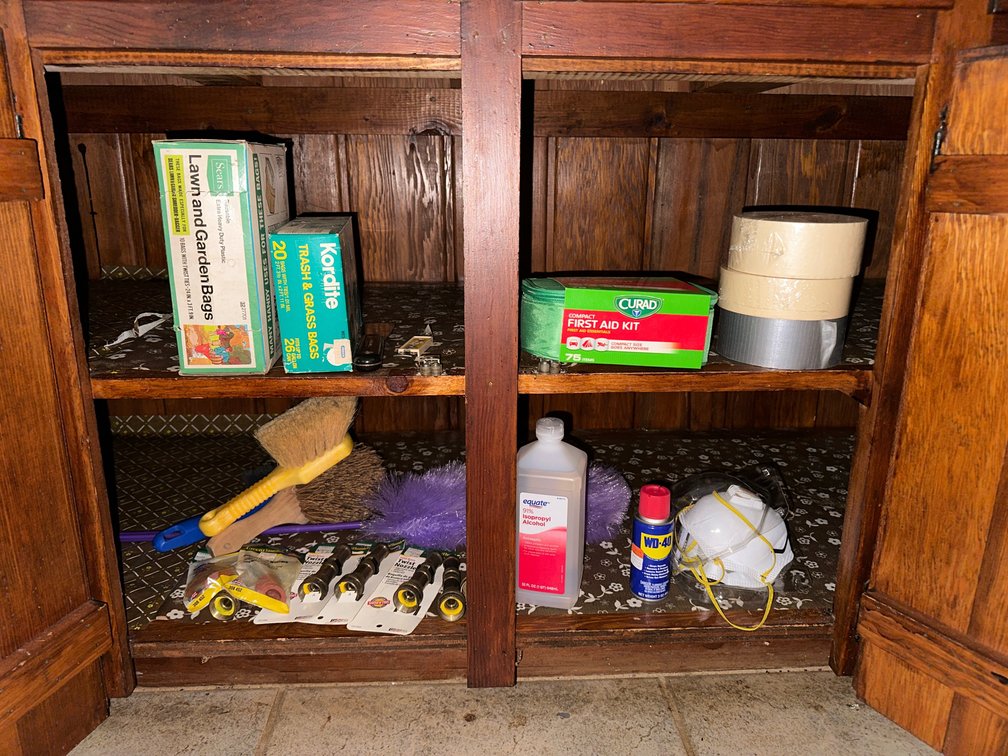 Shelf Contents 