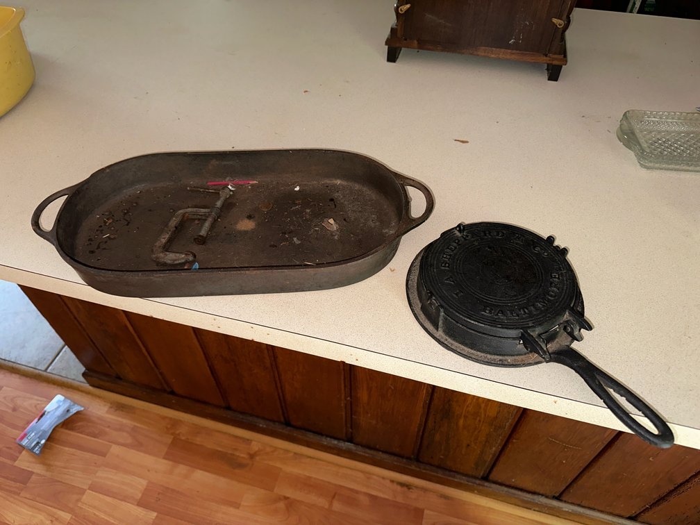 Cast Iron Lot