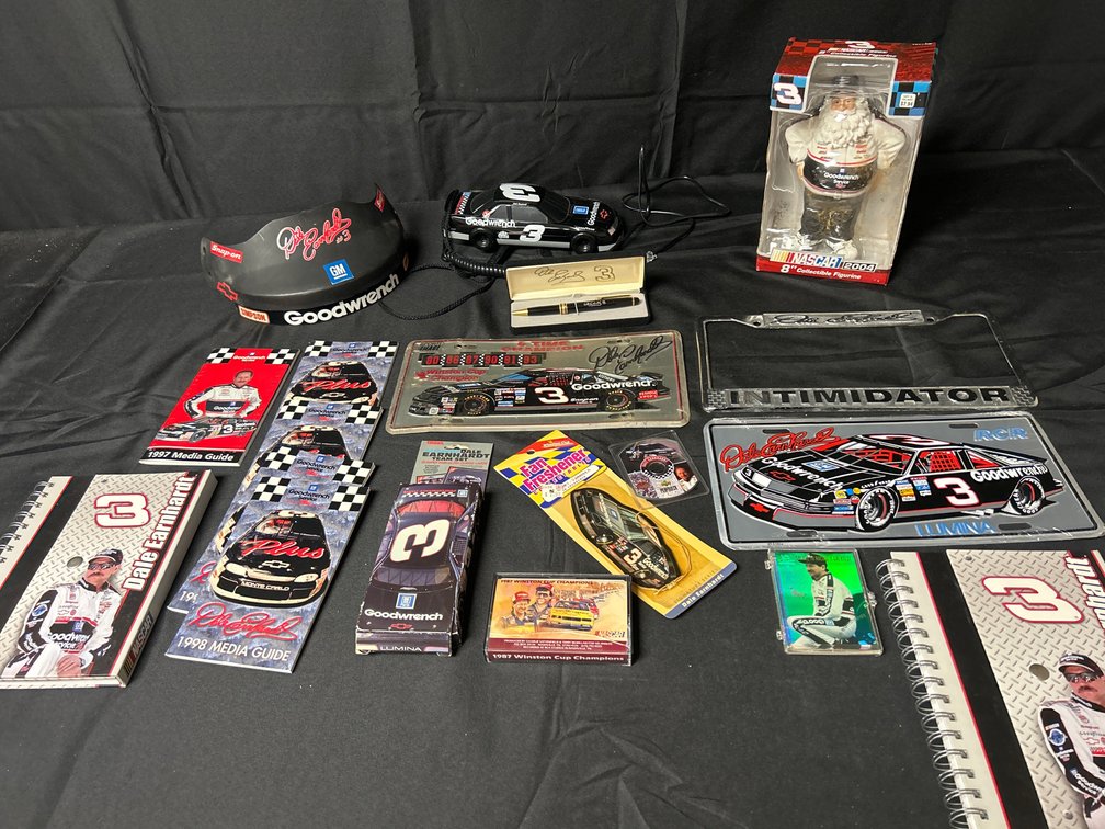 Elite Nascar & Major Sports Collectibles Auction