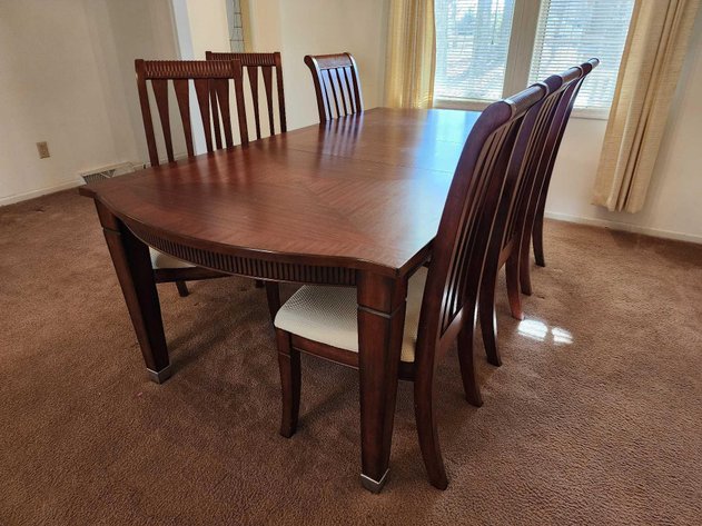 Image for Estate of the Late Janine C. Lentz Auction