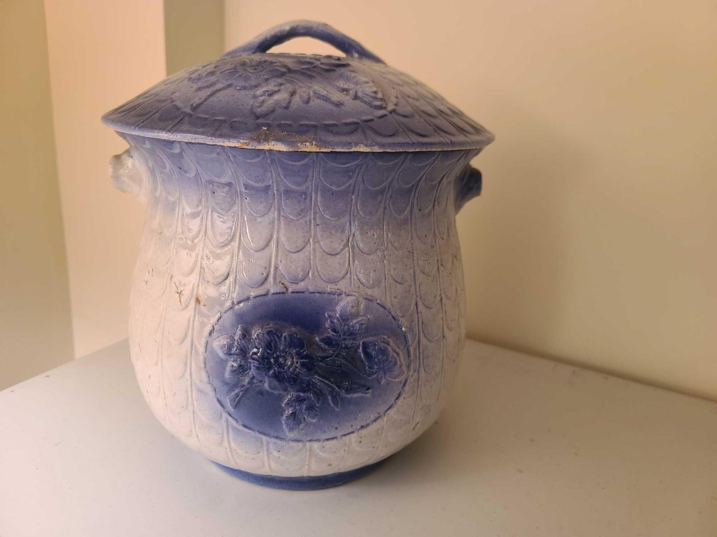 Chamber Pot