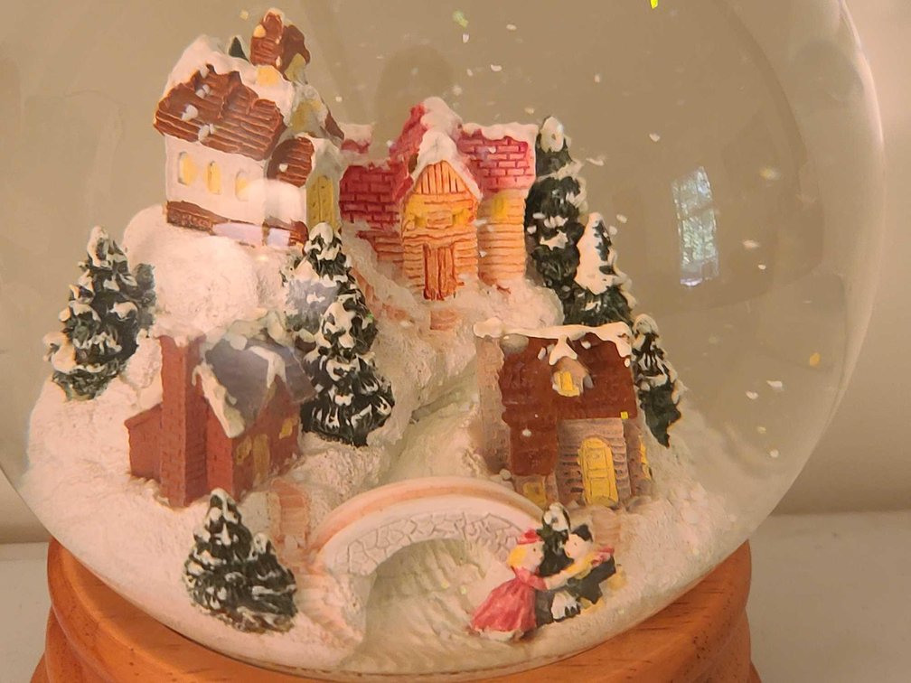Musical Snow Globe