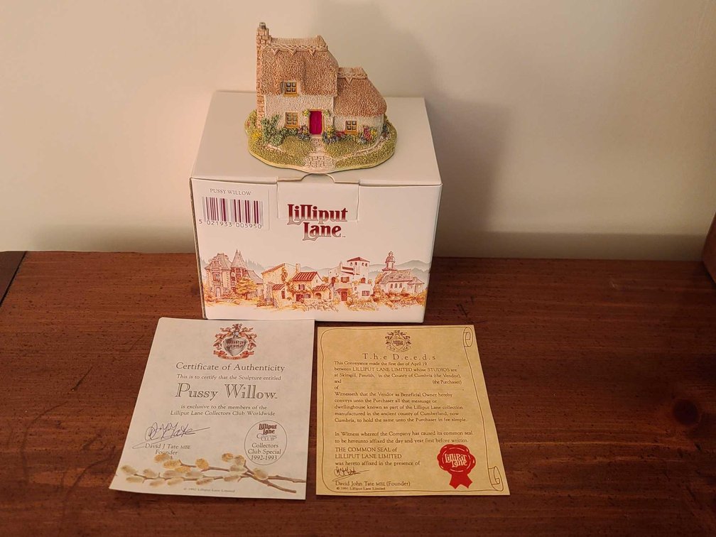 Lilliput Cattage Collections House