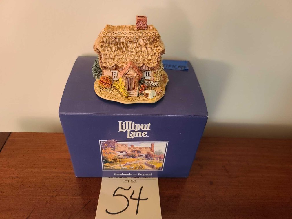 Lilliput Lane Cottage Collections House