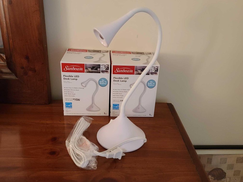 2 NIB Sunbeam Flexible Desk Lamps