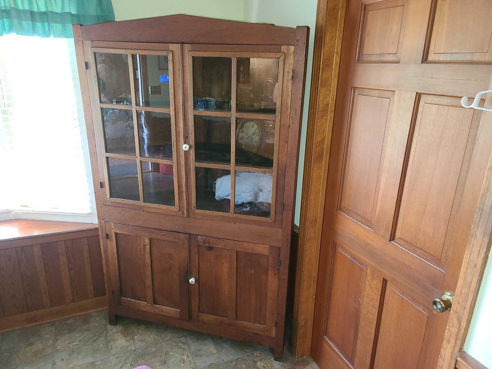 Antique Corner Hutch