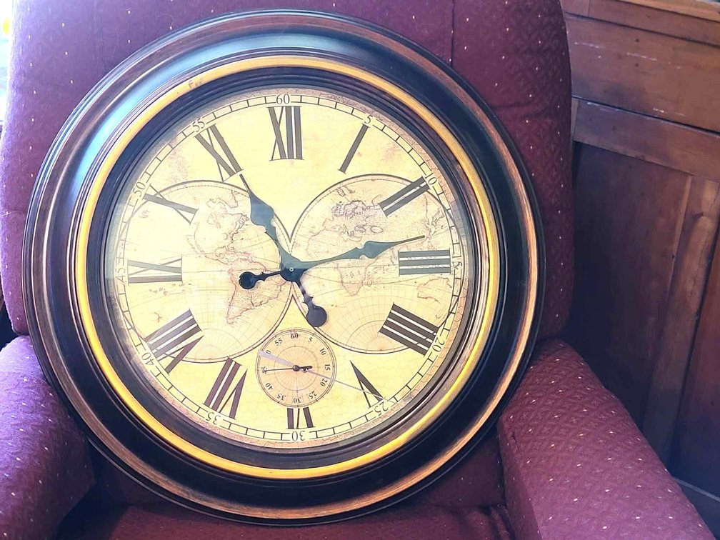 Map Wall Clock