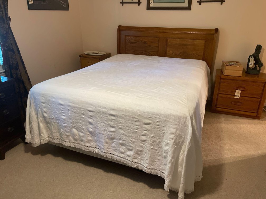 Queen Bed
