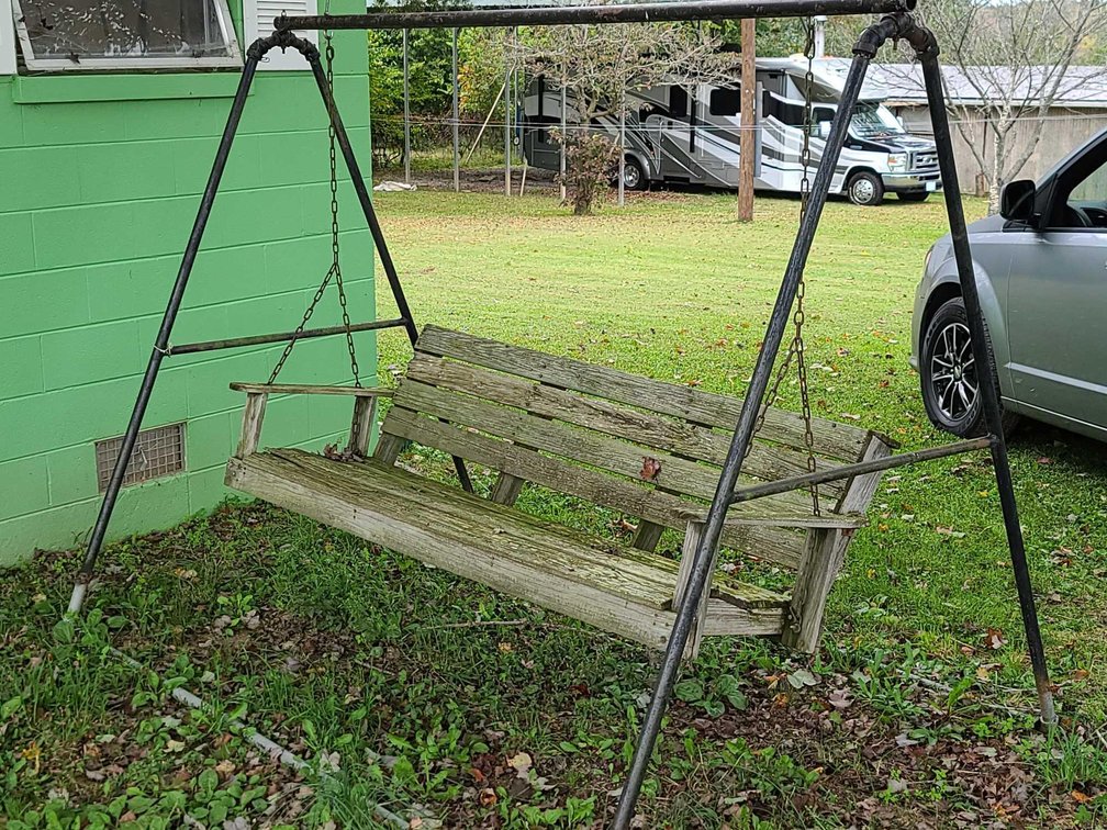 Pipe Frame/Swing
