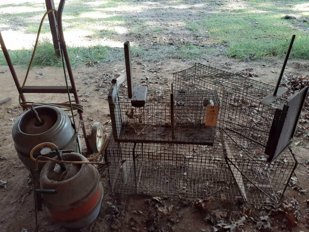 Humane Traps/Sprayers