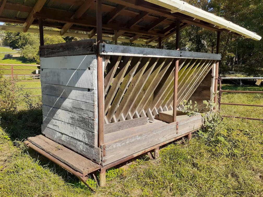 Livestock Feeder