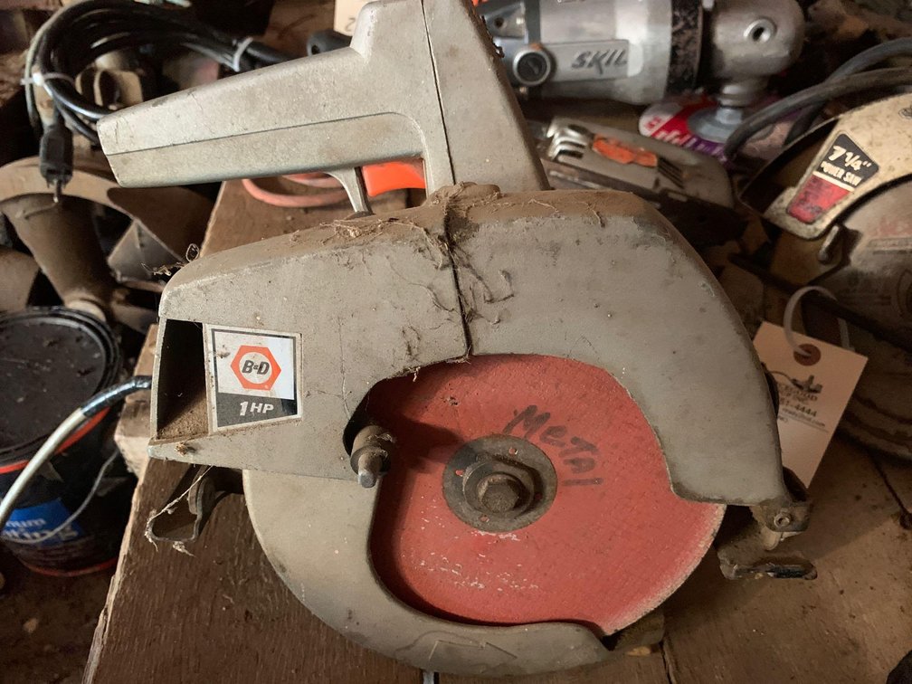 B&D Circular Saw #7301
