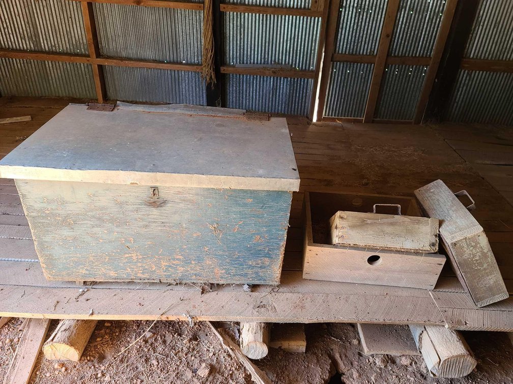 Feed Box