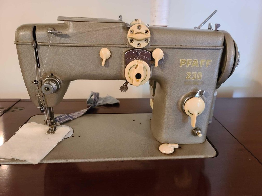Antique Pfaff Sewing Machine