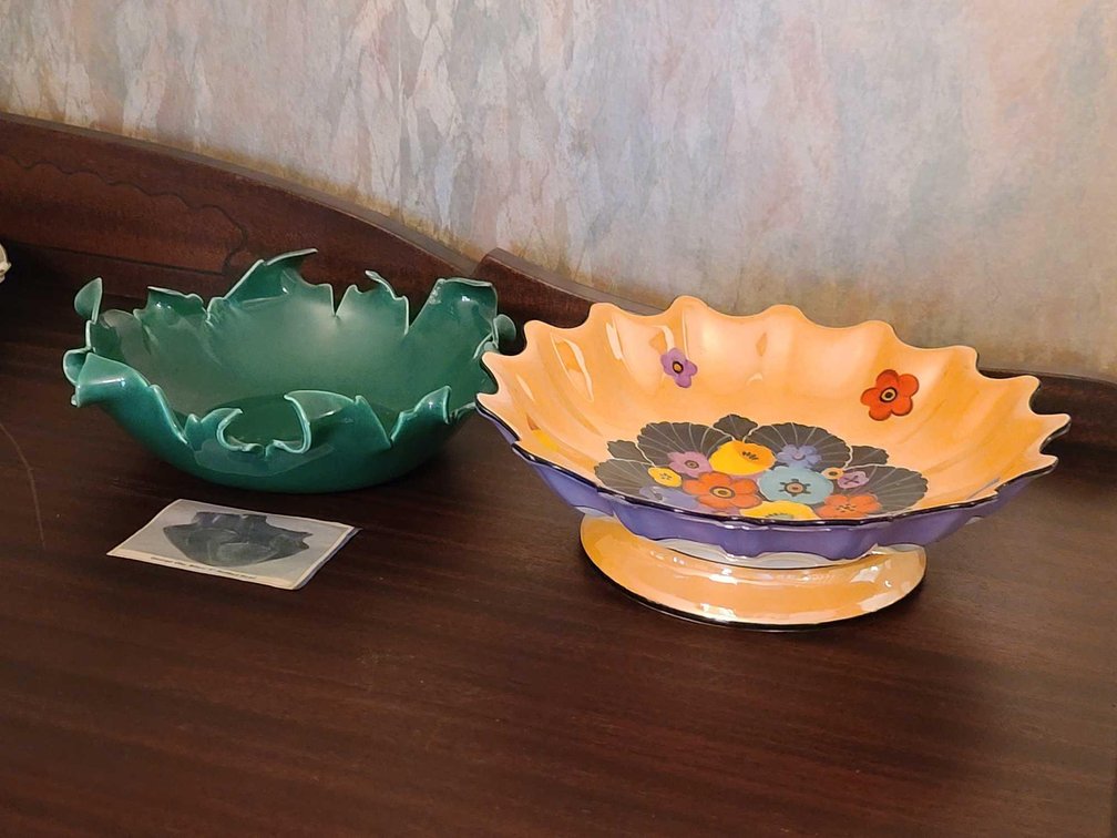 Noritake Bowl/Leaf Edge Candy Dish