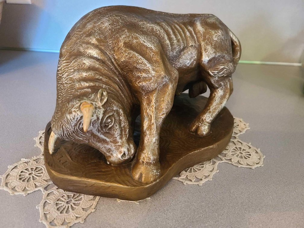 Marwal Bull Sculpture