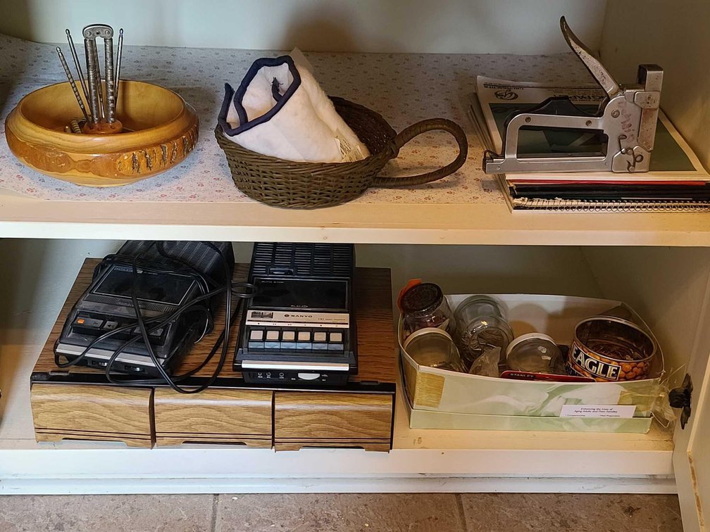 Cassettte Recorders/Nut Bowl