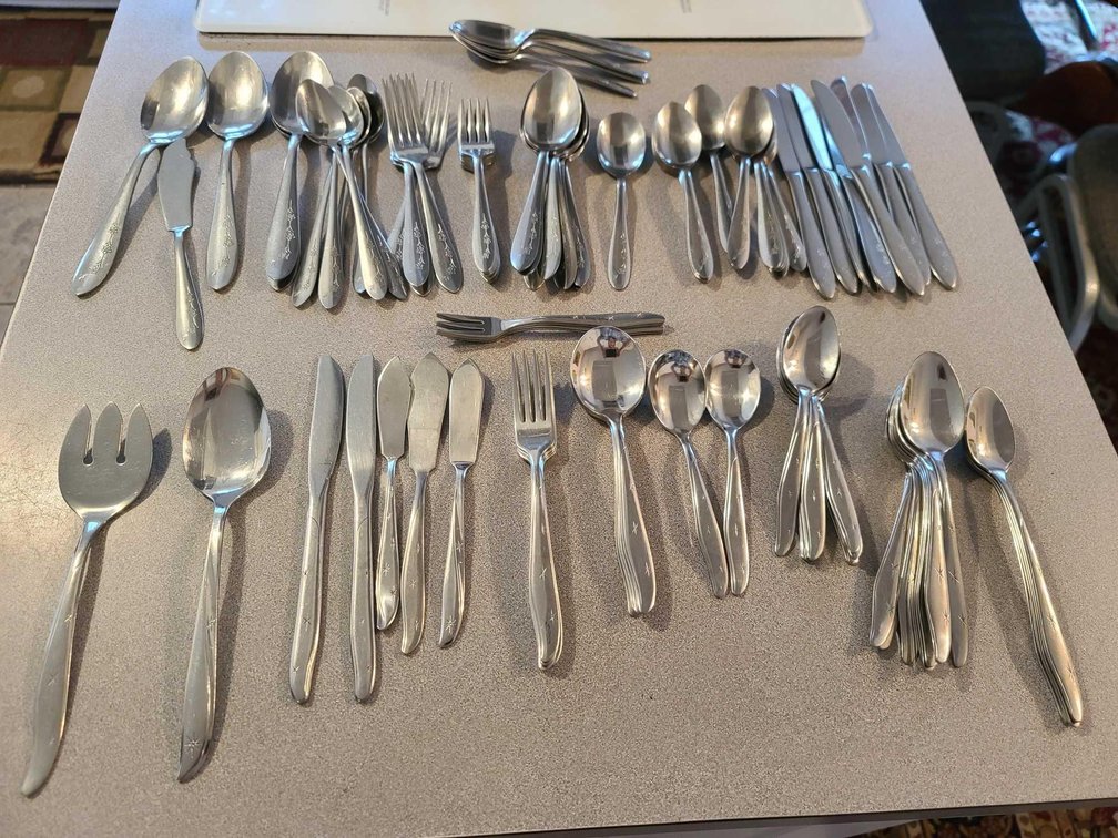 Stainless Flatware 