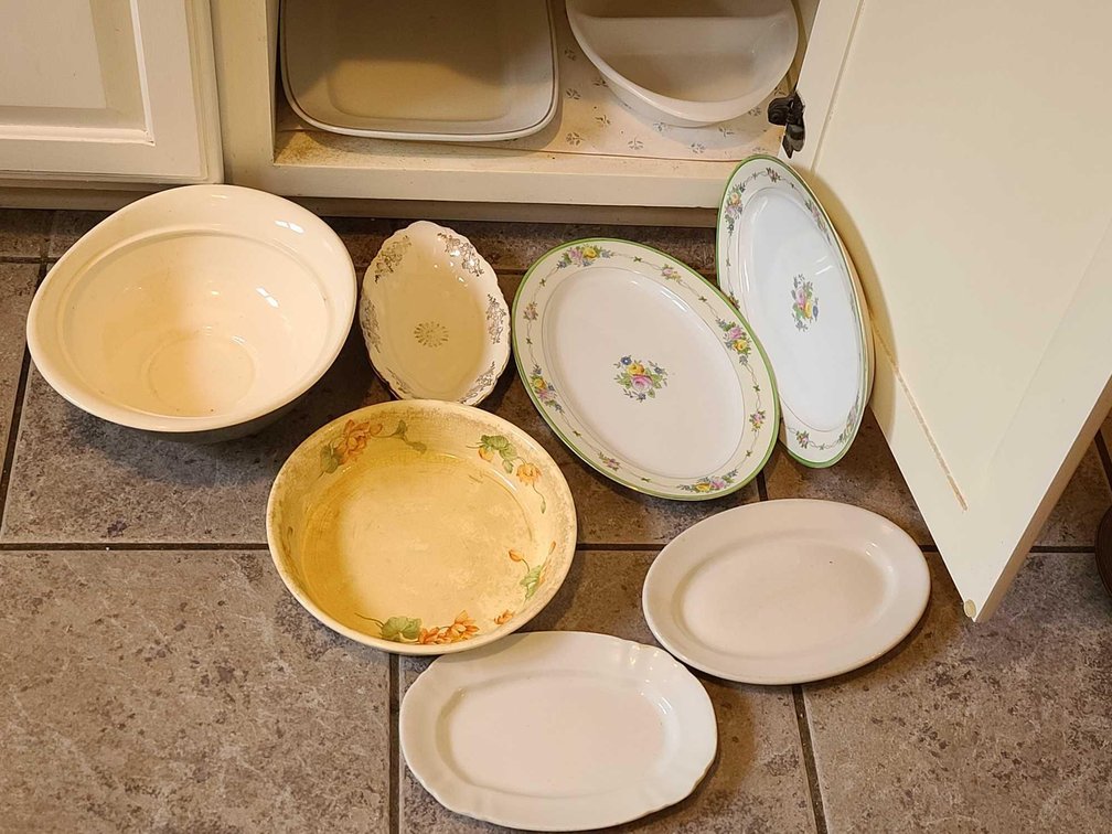Platters/Serving Bowls