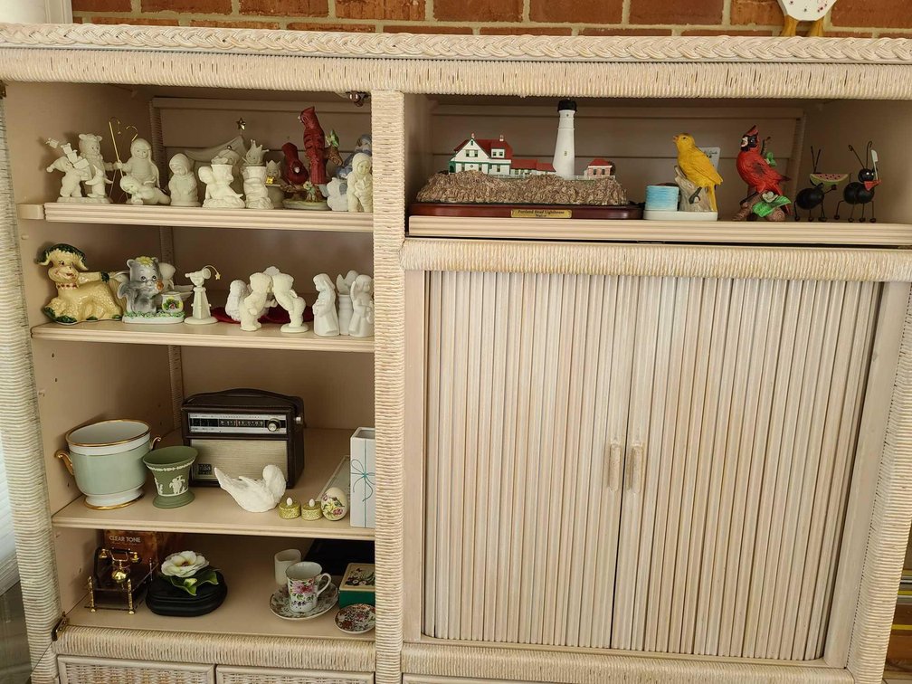 Snow Baby Figurines/Arvin Radio/Thermostat