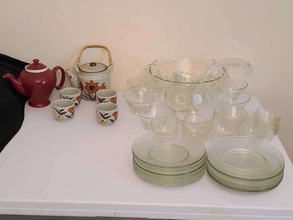 Tea Pots/Cups/Punch Bowl Set