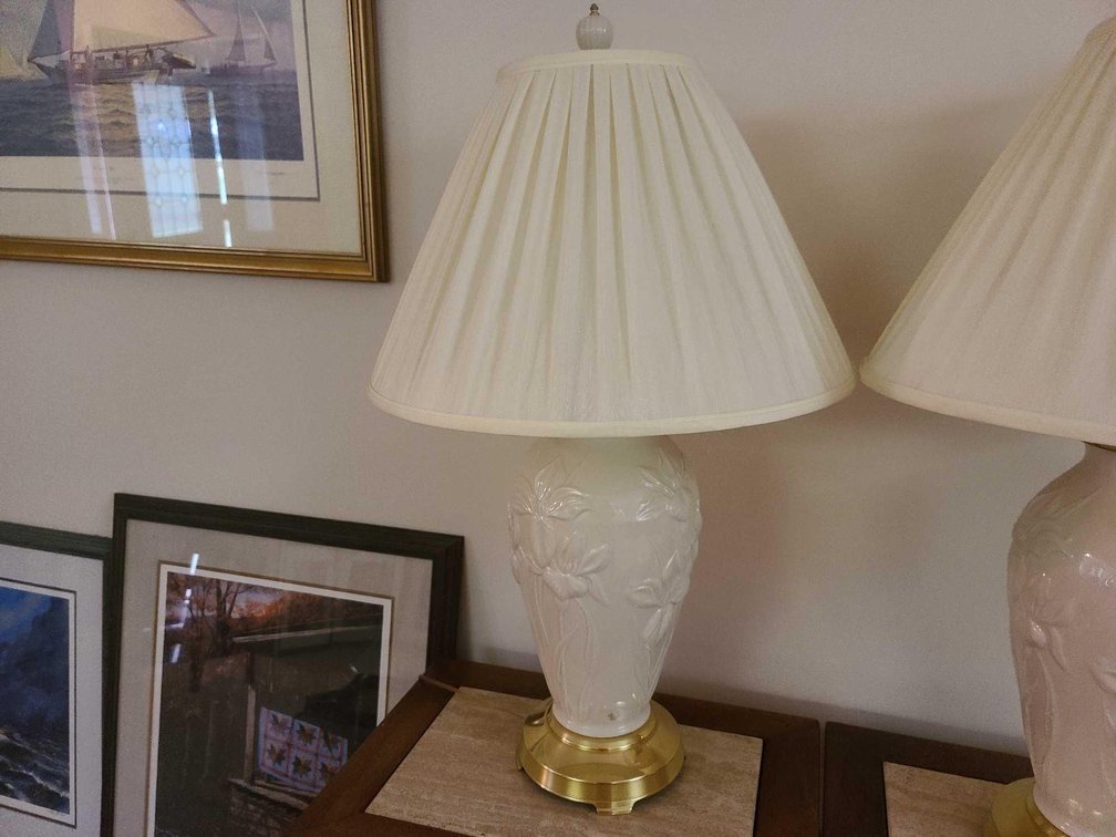 Lenox Iris Porcelain Table Lamp 