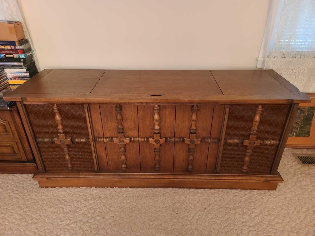 RCA Victor Stereo Radio Console