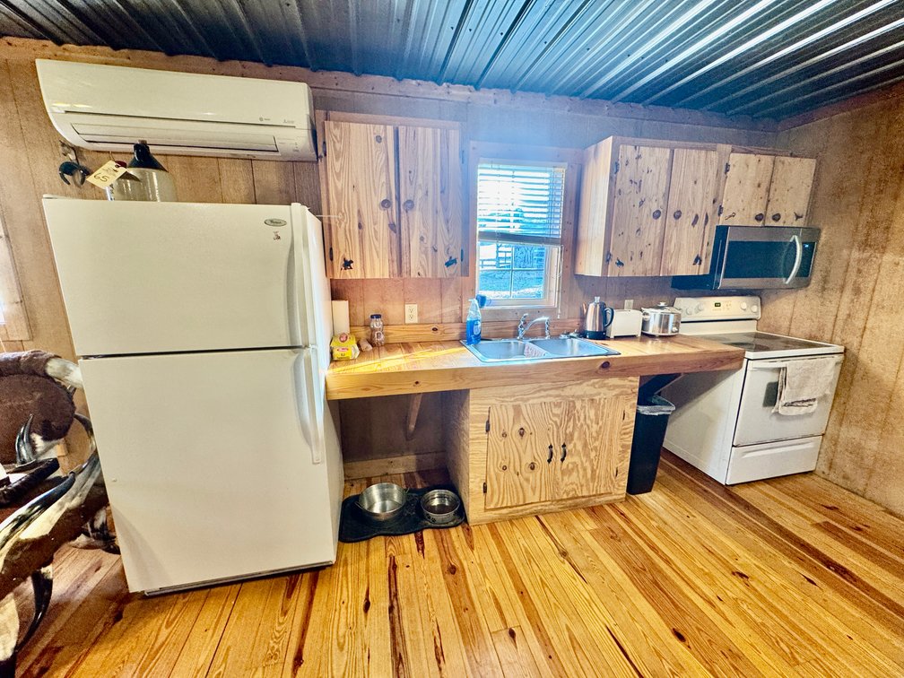Love Valley Cabin