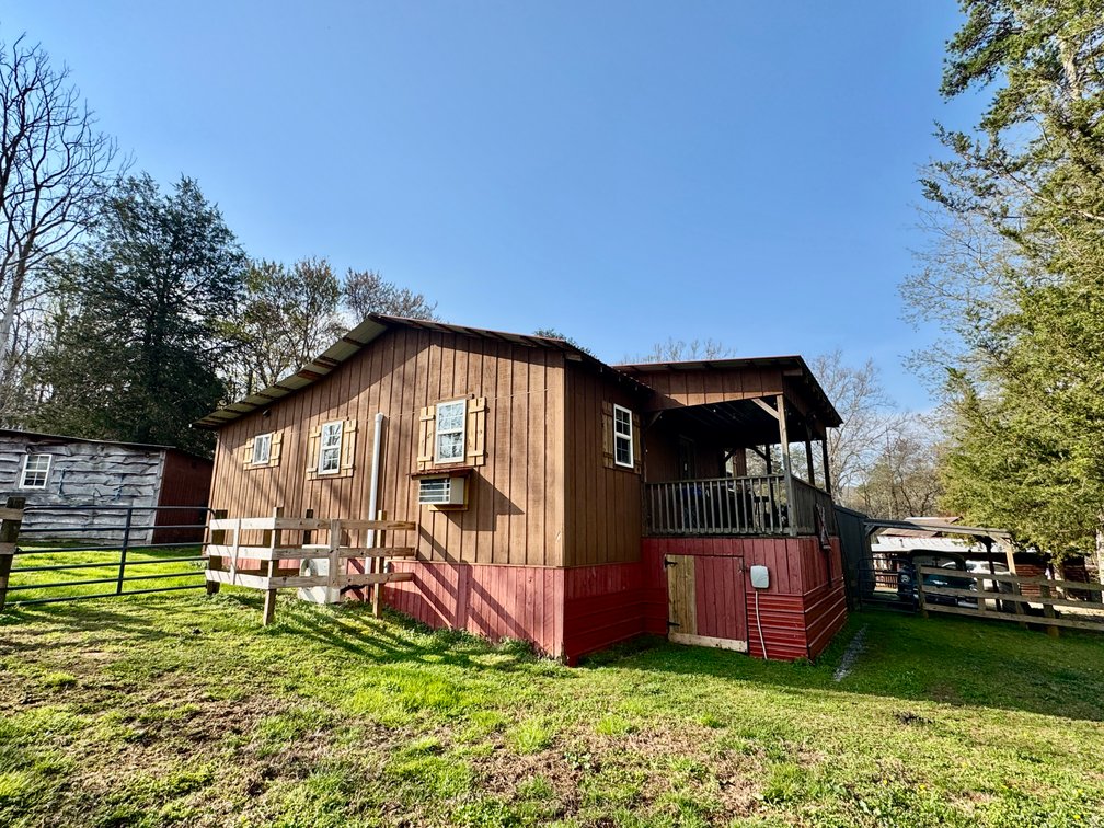 Love Valley Cabin
