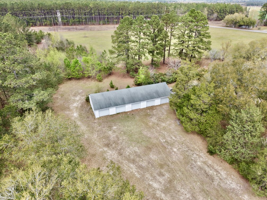Bethune, SC Farm
