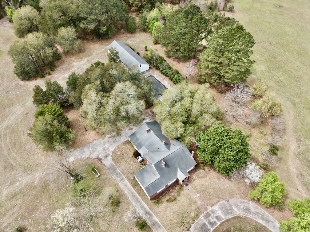 Bethune, SC Farm