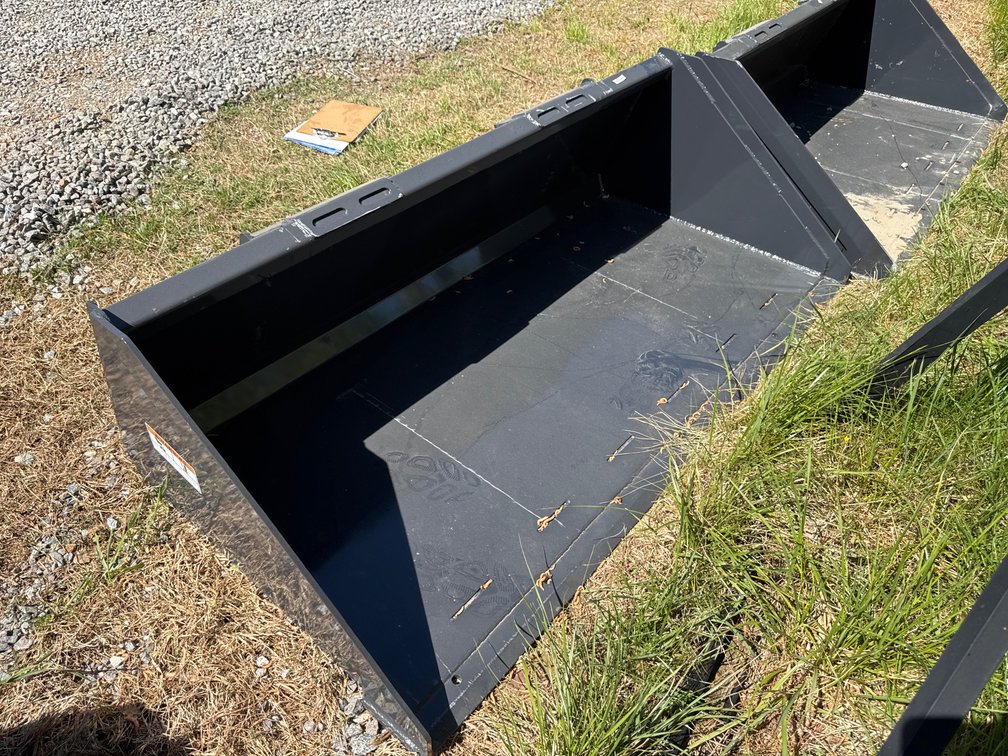 72” Skid Steer Bucket