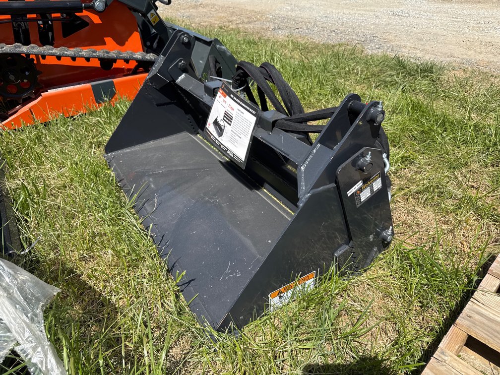 Mini Skid Steer Combination Bucket