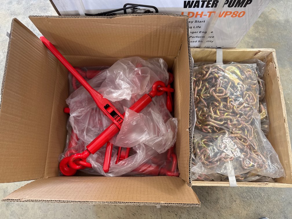 Qty. 5 - 5/16 RATCHET BINDERS AND CHAINS