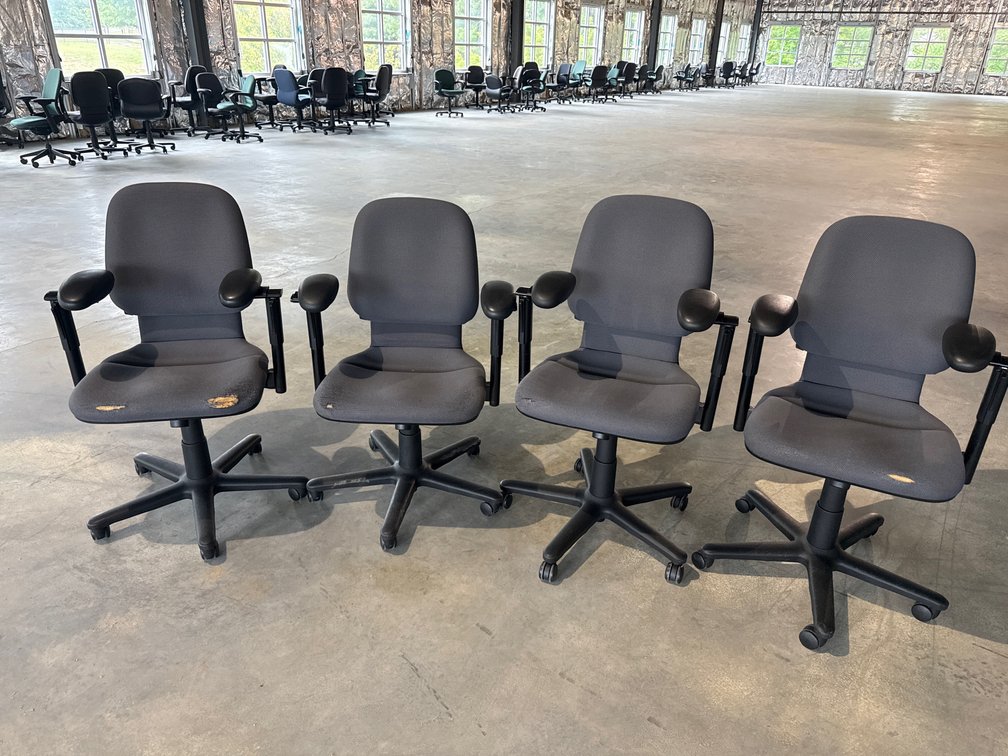 Commercial Office Furniture, Equipment & Décor Auction – Cubicles, Seating, Fixtures & More!
