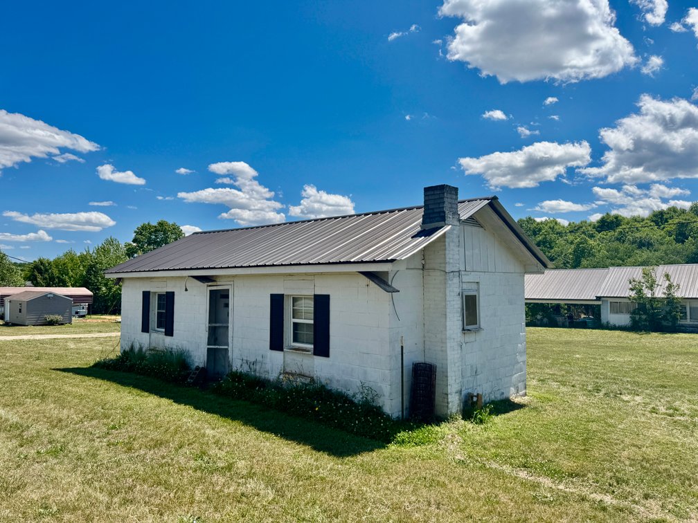 JUDICIAL AUCTION - .91 +/- Acres, Home and Office with NC Hwy. 16 Frontage in Taylorsville, NC