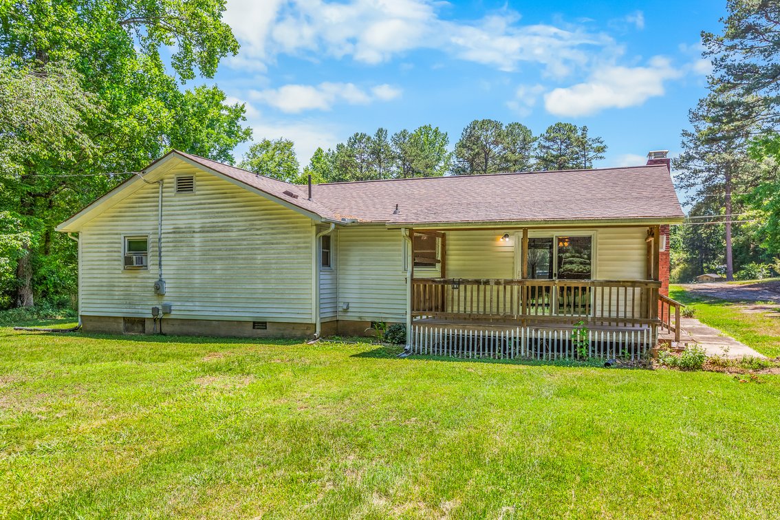 Mooresville Homestead