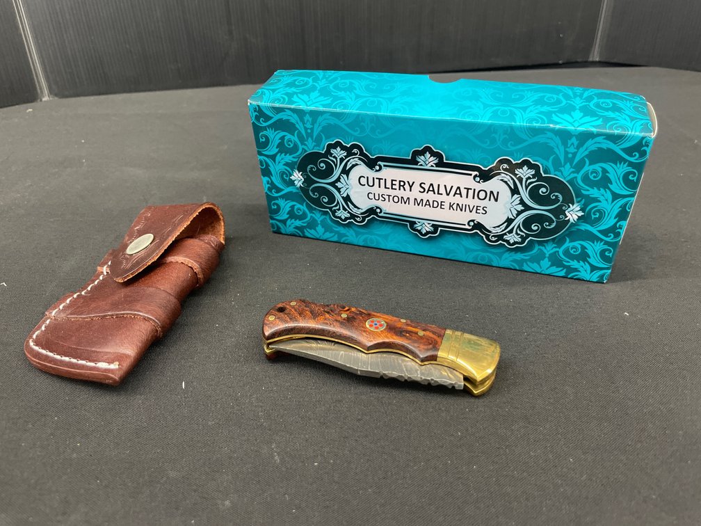 Damascus Steel Folding Knife Set