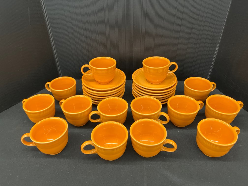 HL Fiesta Cups and Saucers
