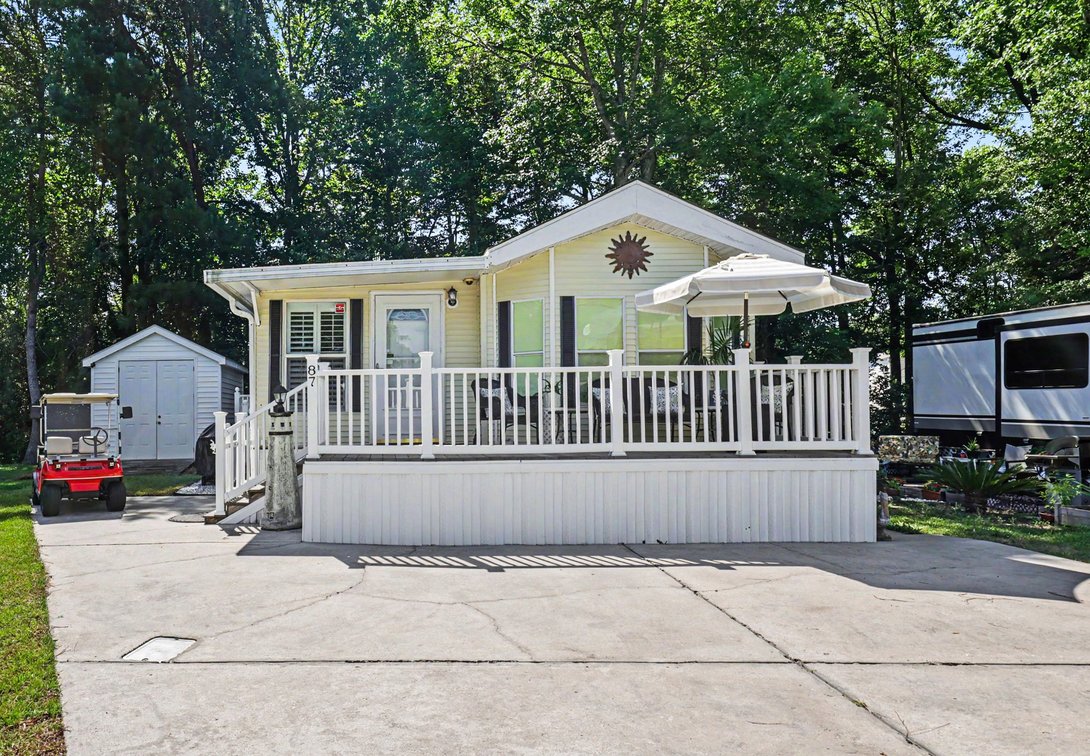 Beach Retreat in Myrtle Beach RV Resort