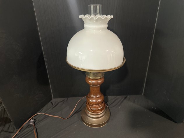 Image for Vintage Electric Hurricane Table Lamp