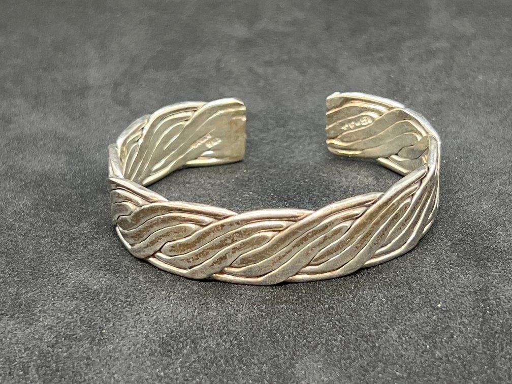 925 Sterling Silver Cuff Bracelet