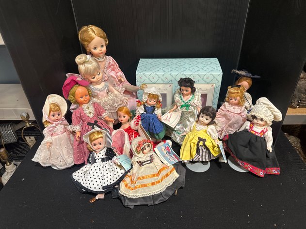 Image for Madame Alexander Collectible Dolls
