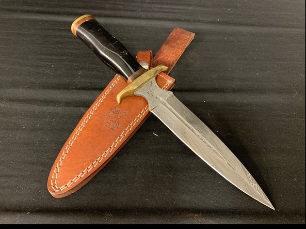 Image for Ayaan Damascus Steel Fixed-Blade Dagger