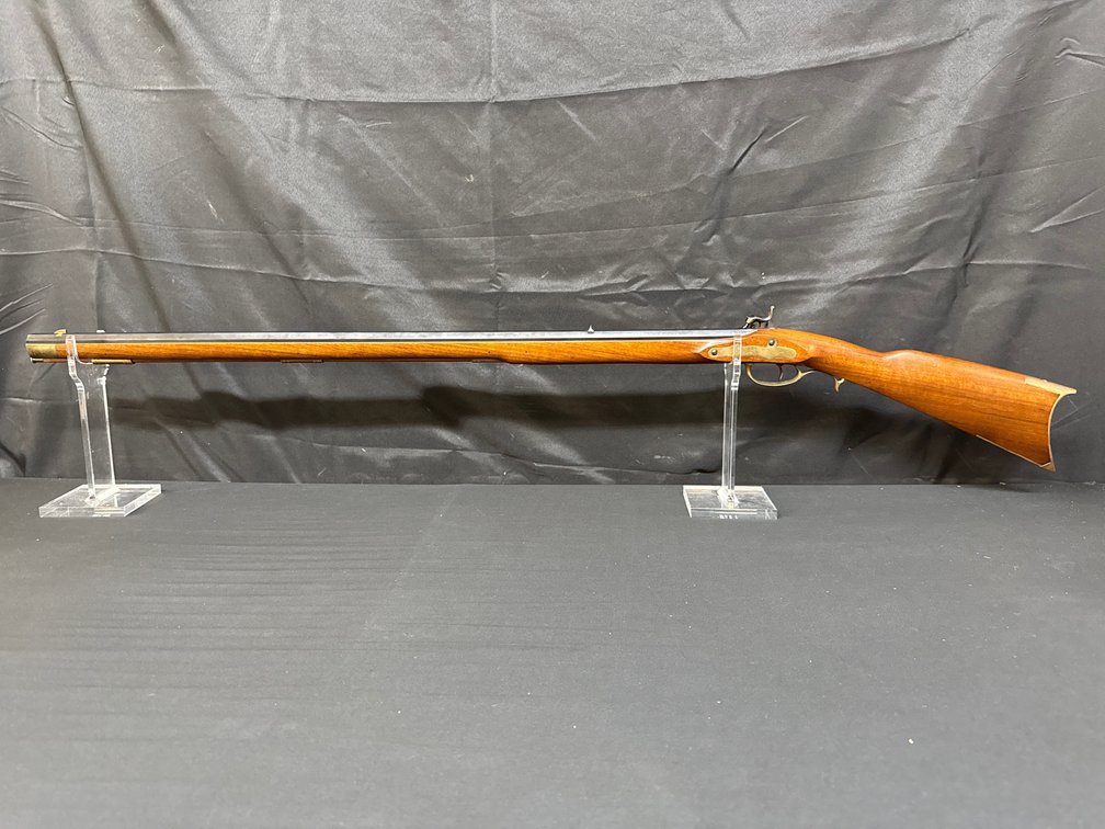 Vintage Military & Sportsman Auction
