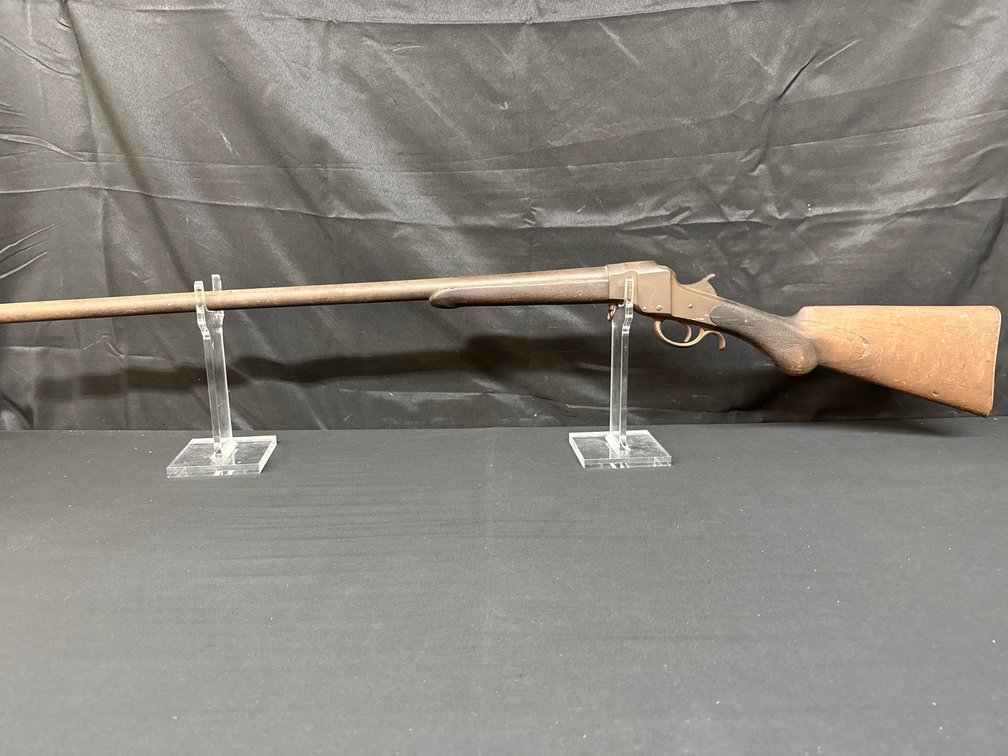 Vintage Military & Sportsman Auction